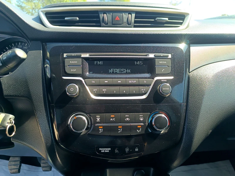 Nissan Qashqai + 2 1.6dCi 4x4 Италия, снимка 14 - Автомобили и джипове - 51613444