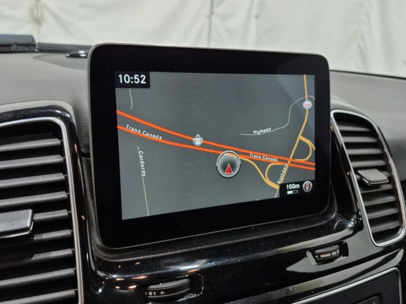 Mercedes-Benz GLE 350 110000KM* Harman&Kardon* Пано* AMG Packet* 360, снимка 13 - Автомобили и джипове - 52317696