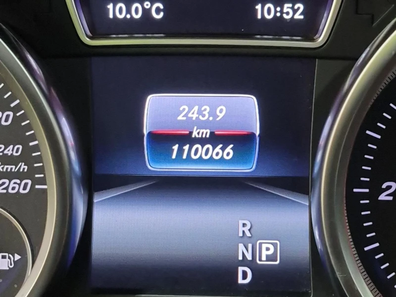 Mercedes-Benz GLE 350 110000KM* Harman&Kardon* Пано* AMG Packet* 360, снимка 9 - Автомобили и джипове - 52317696