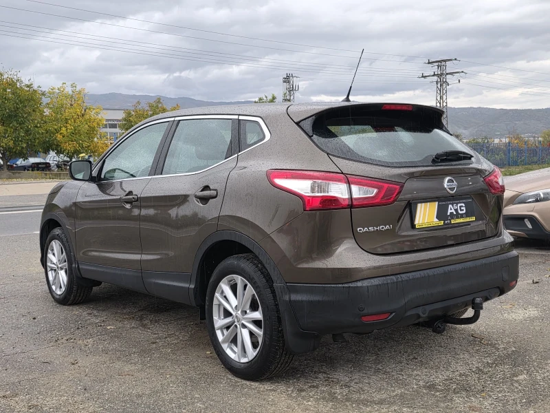 Nissan Qashqai 1.2DIG-T EURO6, снимка 6 - Автомобили и джипове - 52369892