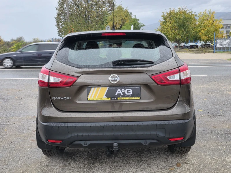 Nissan Qashqai 1.2DIG-T EURO6, снимка 5 - Автомобили и джипове - 52369892