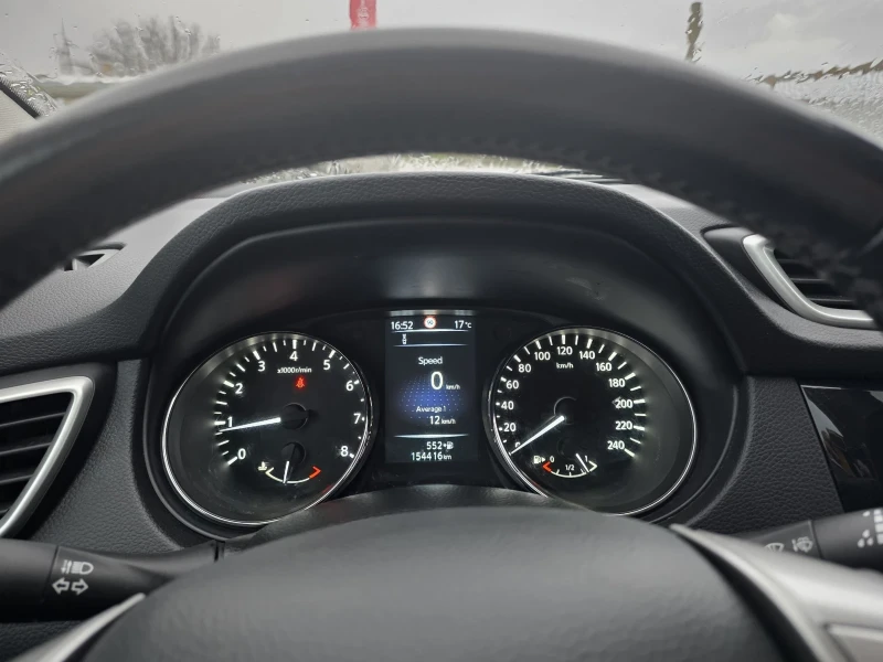Nissan Qashqai 1.2DIG-T EURO6, снимка 12 - Автомобили и джипове - 52369892
