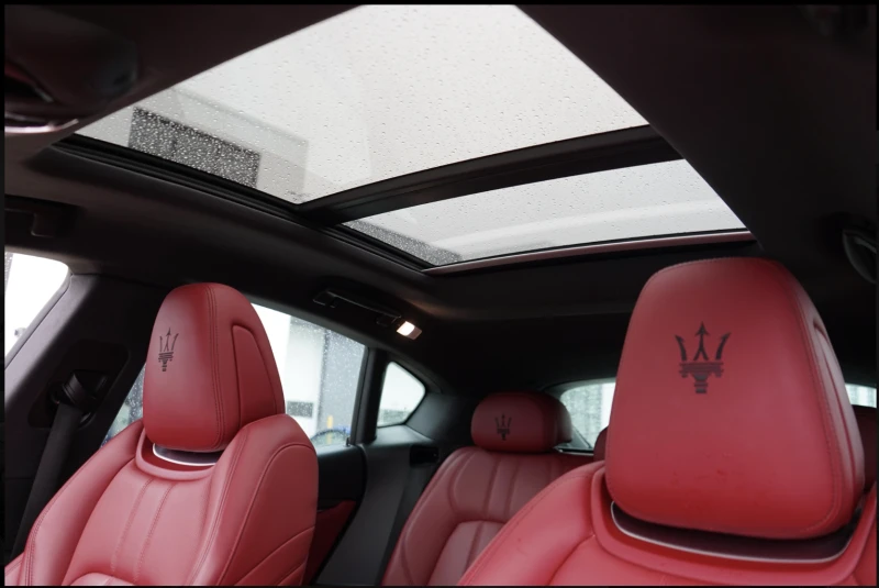 Maserati Levante S* GRANSPORT* HARMON* KARDON* ДИСТРОНИК* МЪРТВА* Т, снимка 17 - Автомобили и джипове - 52671416