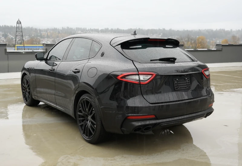 Maserati Levante S* GRANSPORT* HARMON* KARDON* ДИСТРОНИК* МЪРТВА* Т, снимка 4 - Автомобили и джипове - 52671416