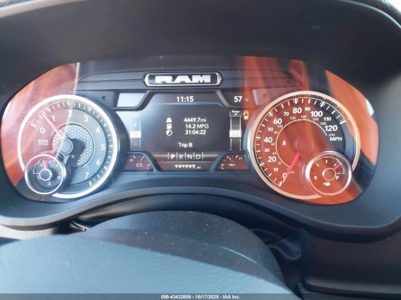 Dodge RAM 1500 5.7L V-8 VVT, 395HP 4X4 Drive, снимка 12 - Автомобили и джипове - 53214930