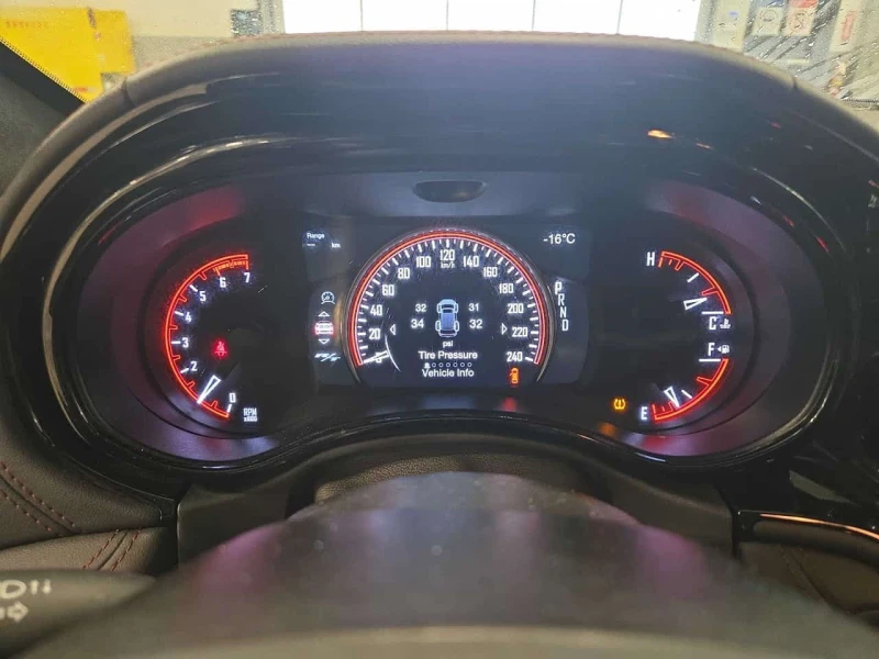 Dodge Durango R/T Plus AWD  CARFAX, снимка 8 - Автомобили и джипове - 53506933