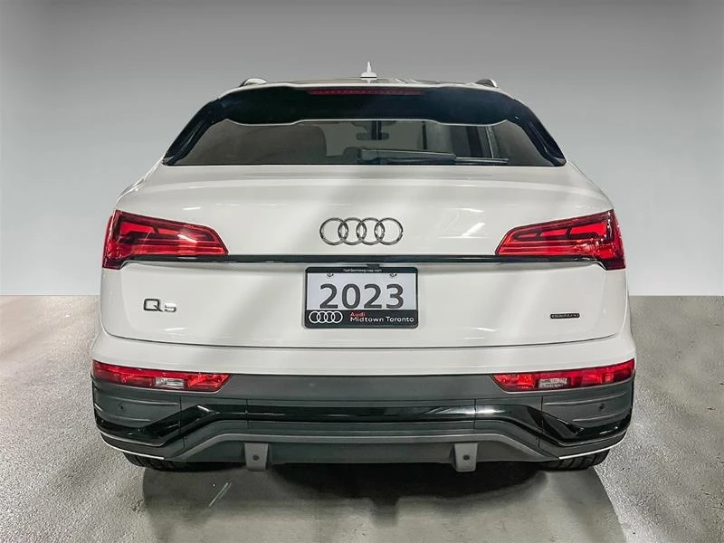 Audi Q5 * Progressiv * CARFAX * БЕЗ ПЪРВОНАЧАЛНА ВНОСКА, снимка 3 - Автомобили и джипове - 53154581