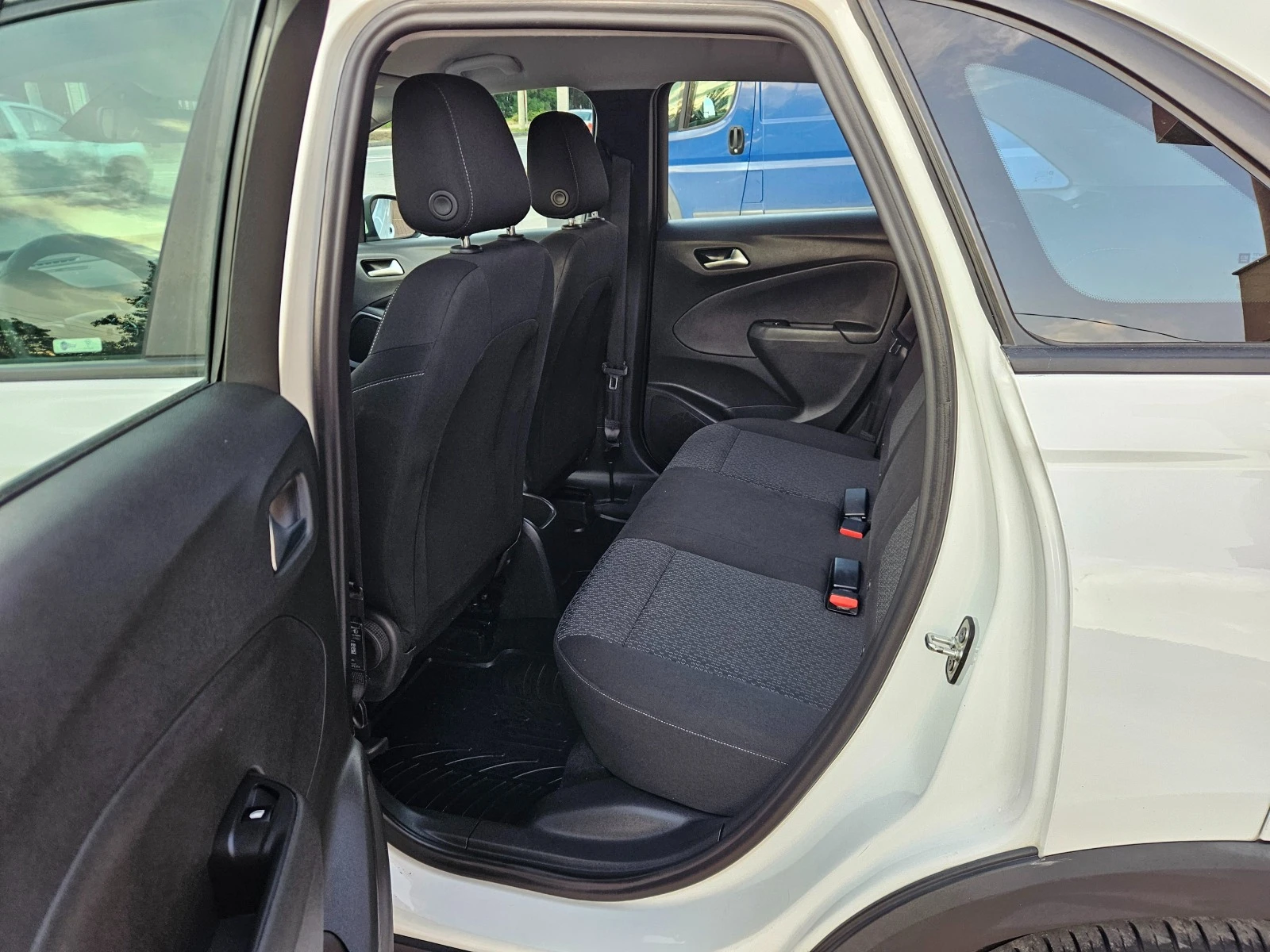 Opel Crossland X 1.2 Бензин/газ, 82к.с., Euro 6B, 2018г. | Mobile.bg — изображение 13