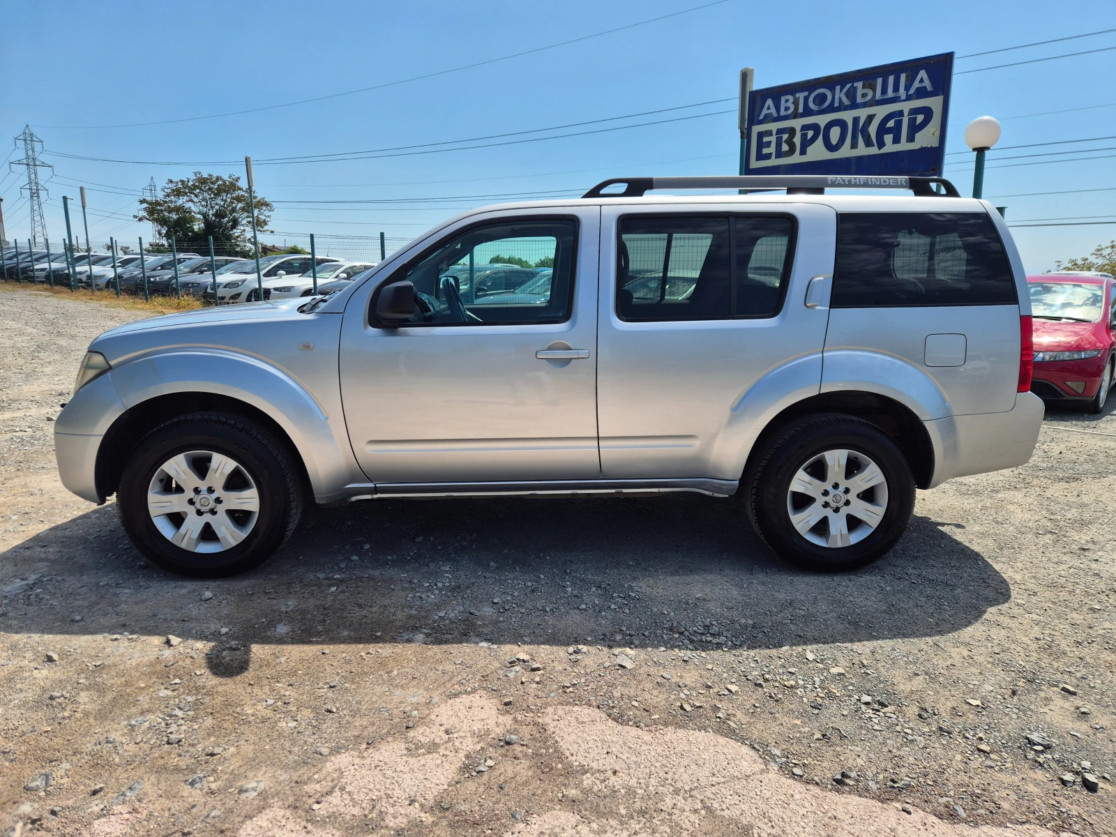 Nissan Pathfinder 2.5DCI 6+ 1 Автомат - изображение 2