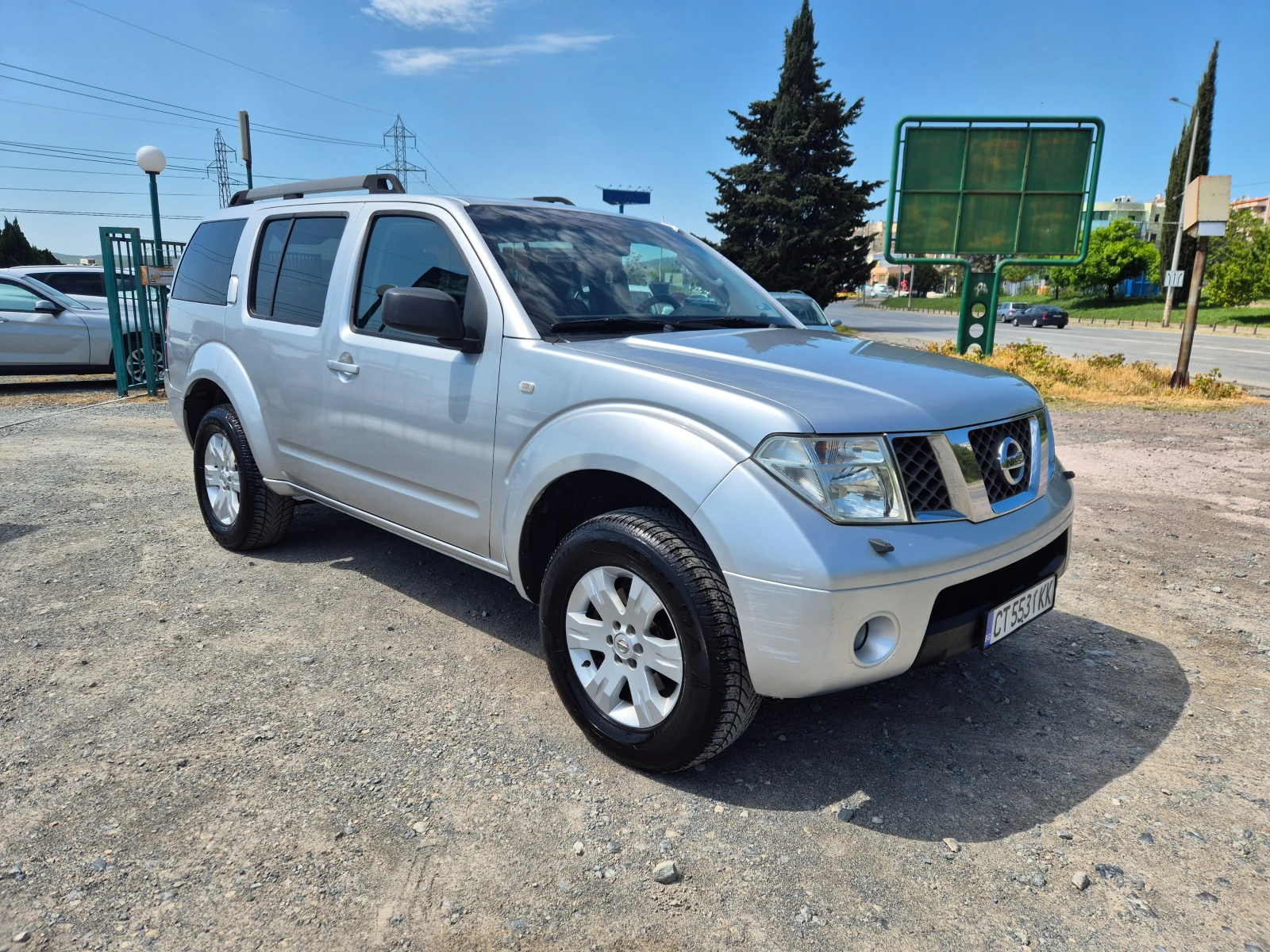 Nissan Pathfinder 2.5DCI 6+ 1 Автомат - изображение 7