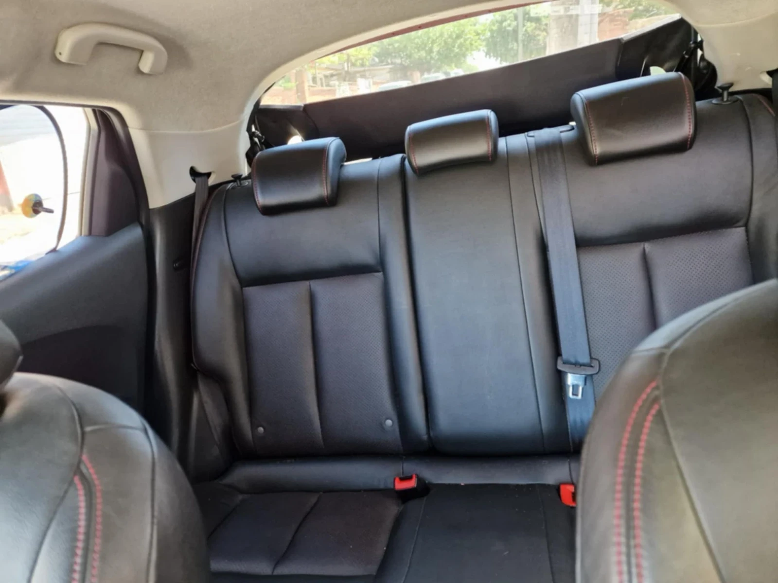 Nissan Juke 1.6 - изображение 7