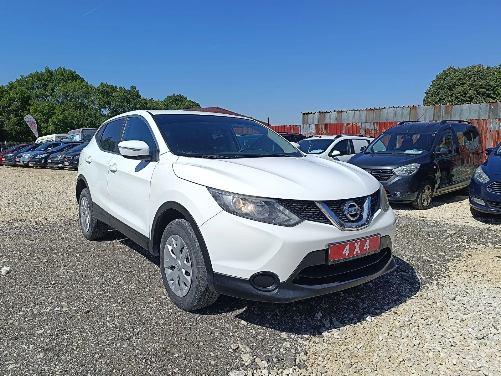 Nissan Qashqai + 2 1.6dCi 4x4 Италия - изображение 4