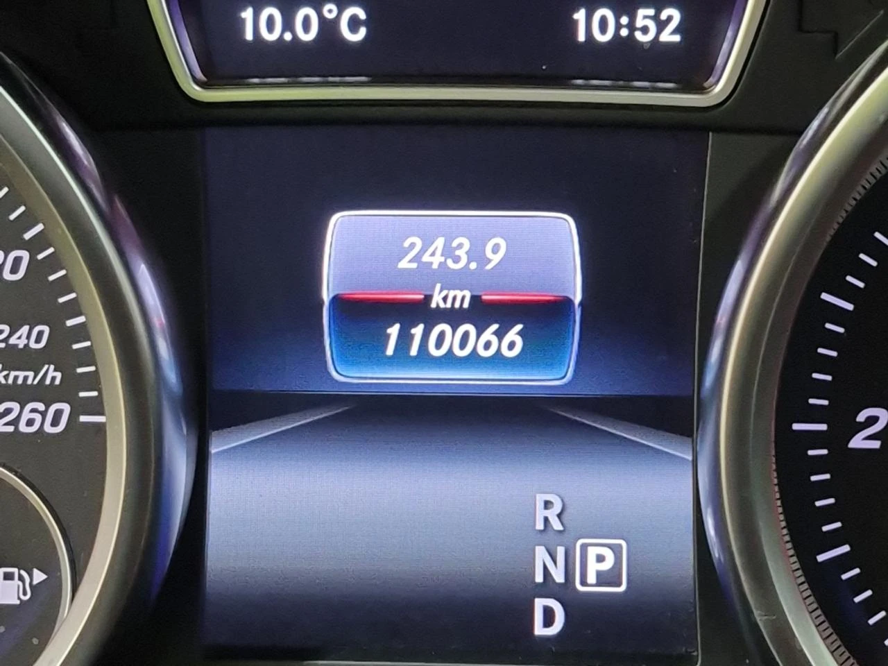 Mercedes-Benz GLE 350 110000KM* Harman&Kardon* Пано* AMG Packet* 360 - изображение 9