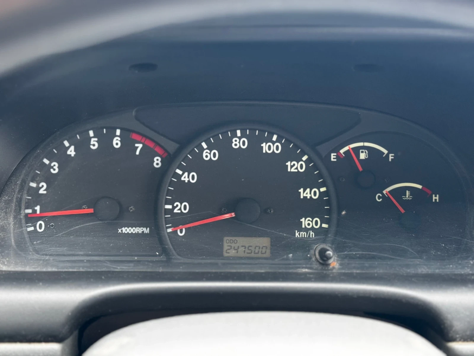 Suzuki Grand vitara 1.6i* 94к.с.* Климатик - изображение 10