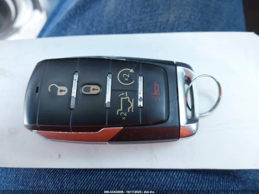 Dodge RAM 1500 5.7L V-8 VVT, 395HP 4X4 Drive | Mobile.bg � ����������� 3