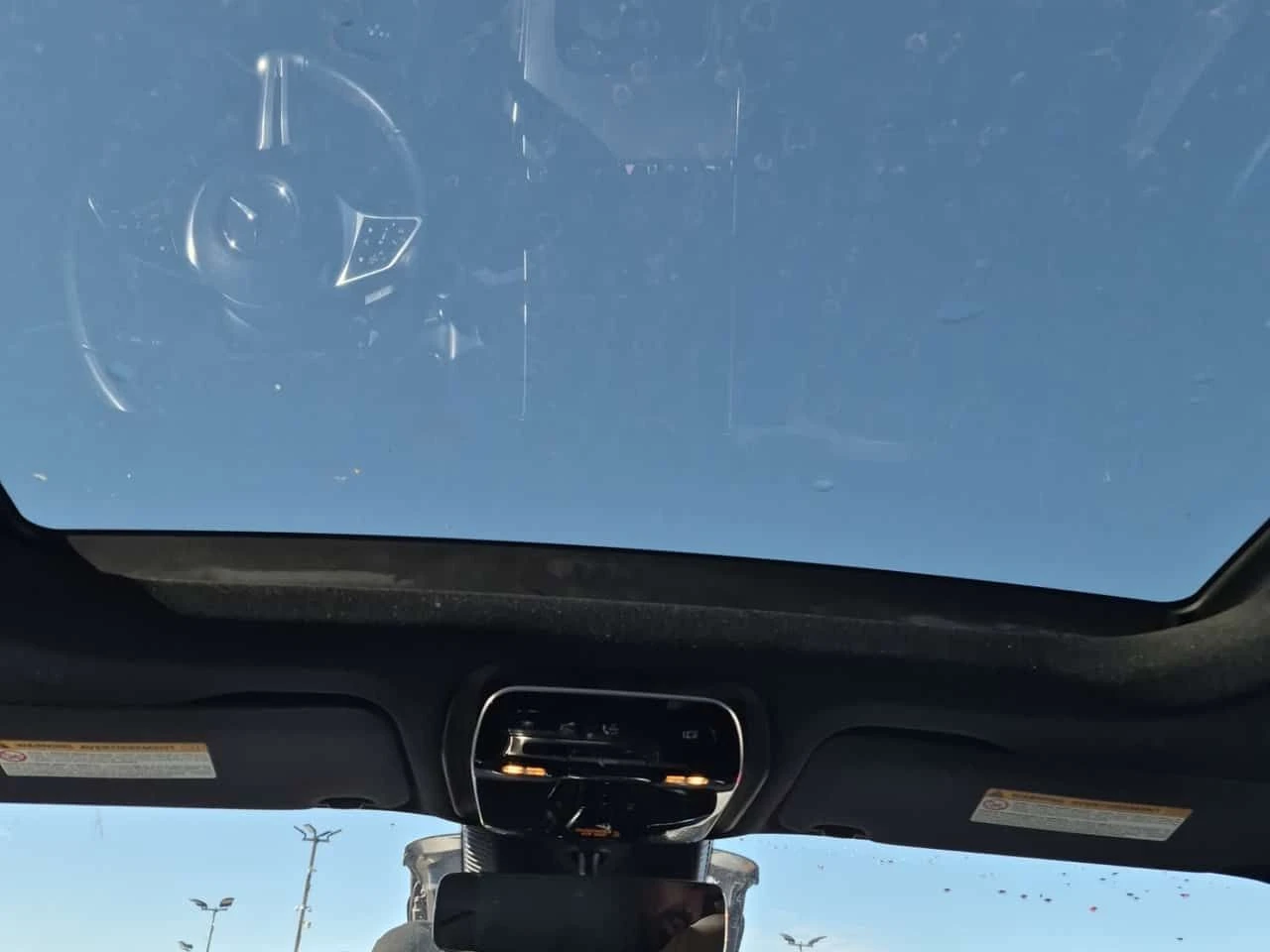 Mercedes-Benz GLC 300 PANORAMA| 360 КАМЕРИ| 2 КЛЮЧА| CARFAX, снимка 12 - Автомобили и джипове - 54005258