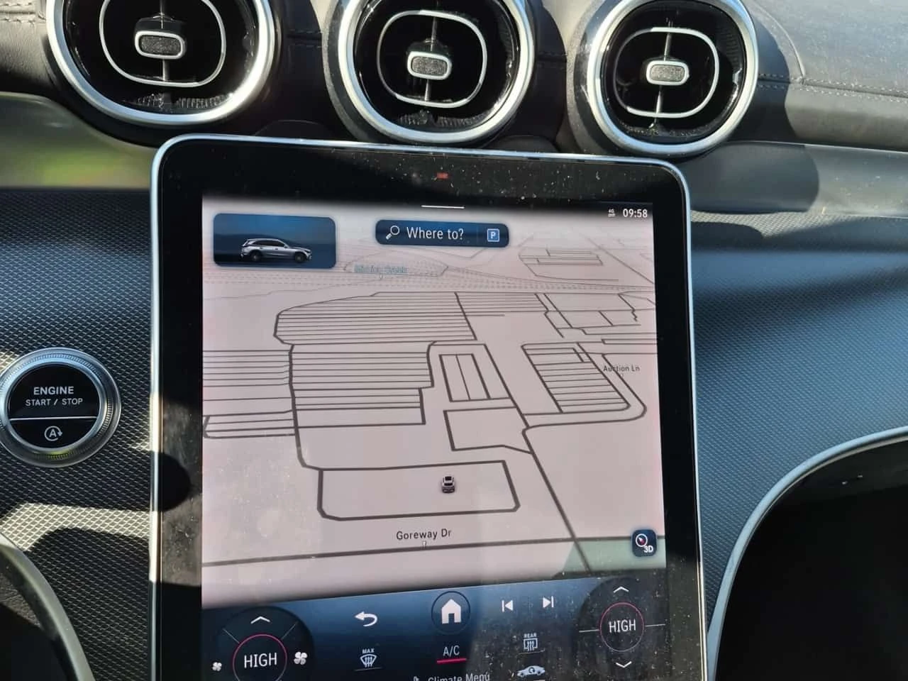 Mercedes-Benz GLC 300 PANORAMA| 360 КАМЕРИ| 2 КЛЮЧА| CARFAX, снимка 10 - Автомобили и джипове - 54005258