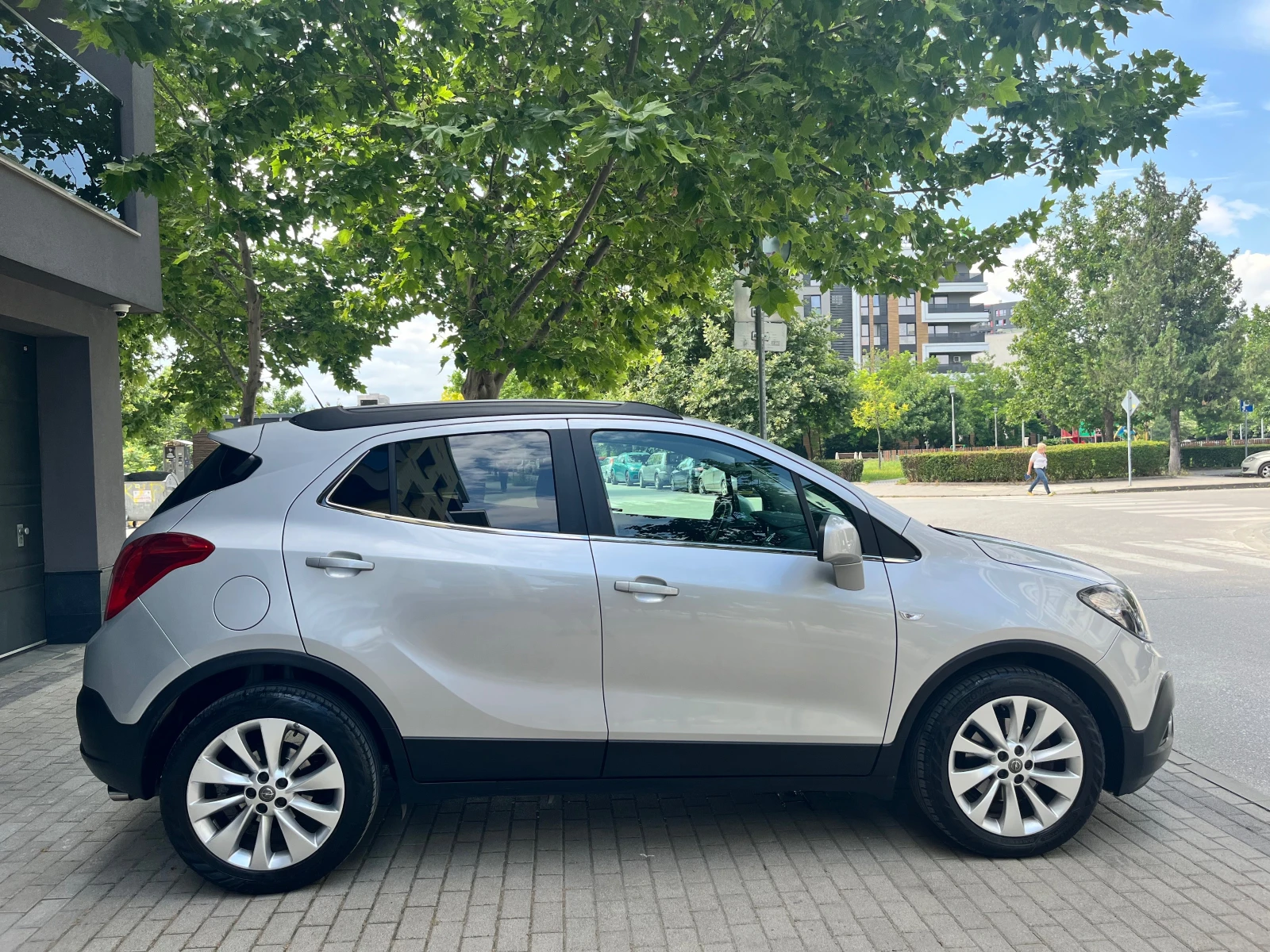 Opel Mokka 1.4 Tutbo Бензи-Газ!!, снимка 4 - Автомобили и джипове - 54984150