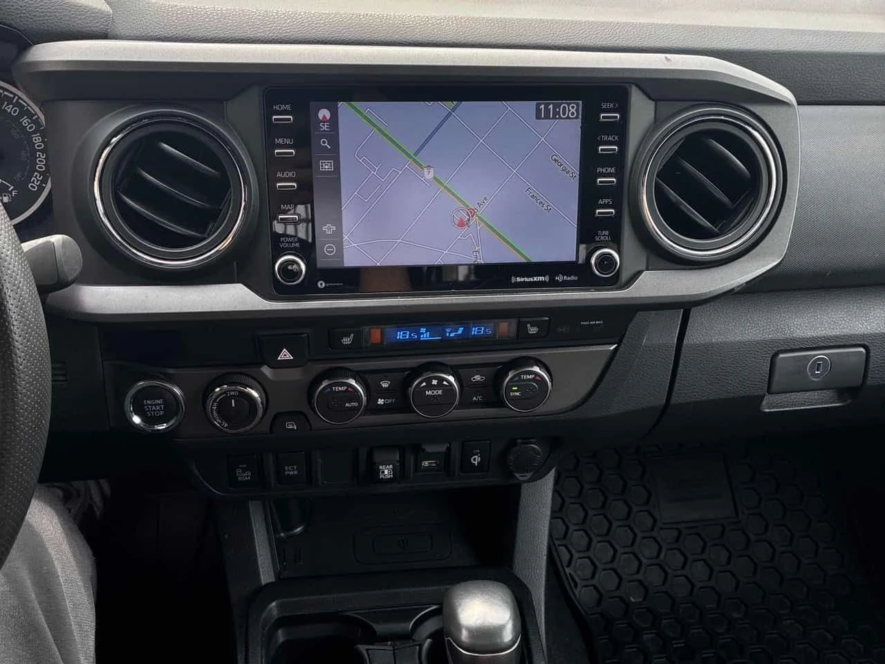Toyota Tacoma * 4x4 Double Cab Auto * АВТОКРЕДИТ* , снимка 9 - Автомобили и джипове - 55083017
