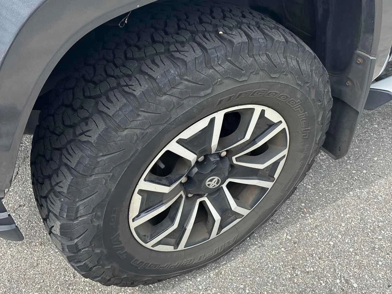 Toyota Tacoma * 4x4 Double Cab Auto * АВТОКРЕДИТ* , снимка 7 - Автомобили и джипове - 55083017