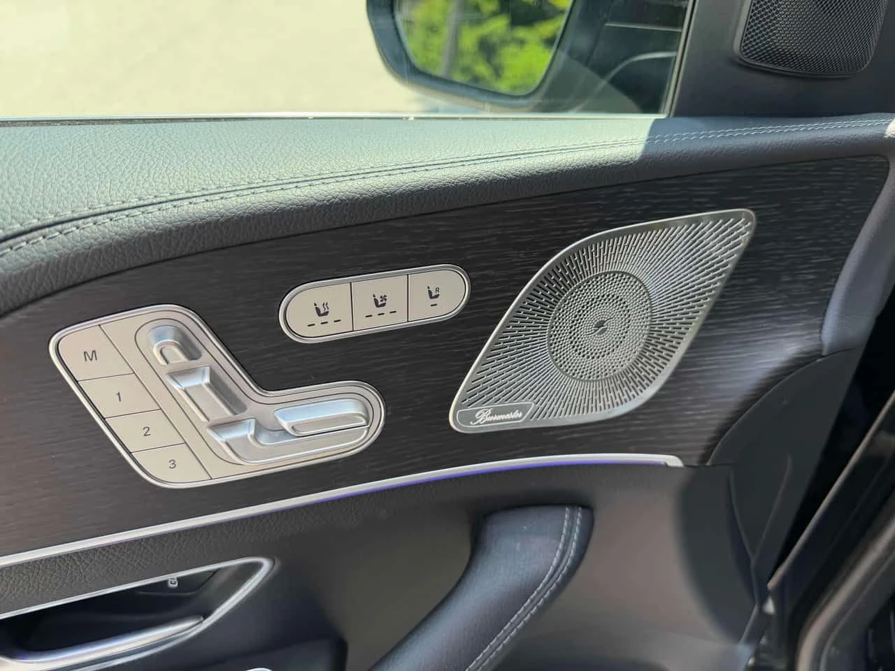 Mercedes-Benz GLS 450 BURMESTER/ОБДУХВАНЕ/ПАНОРАМА/360/HUD, снимка 14 - Автомобили и джипове - 55184140