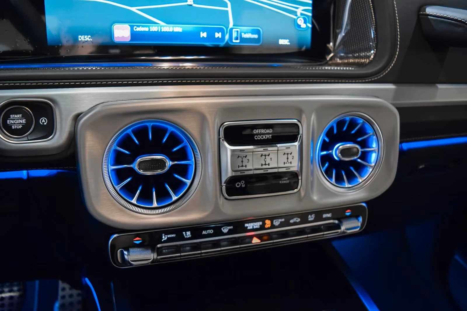 Mercedes-Benz G 63 AMG SUPERIOR / BURM / 360 / NIGHT / RIDE CONTROL/ FACE, снимка 13 - Автомобили и джипове - 55189840