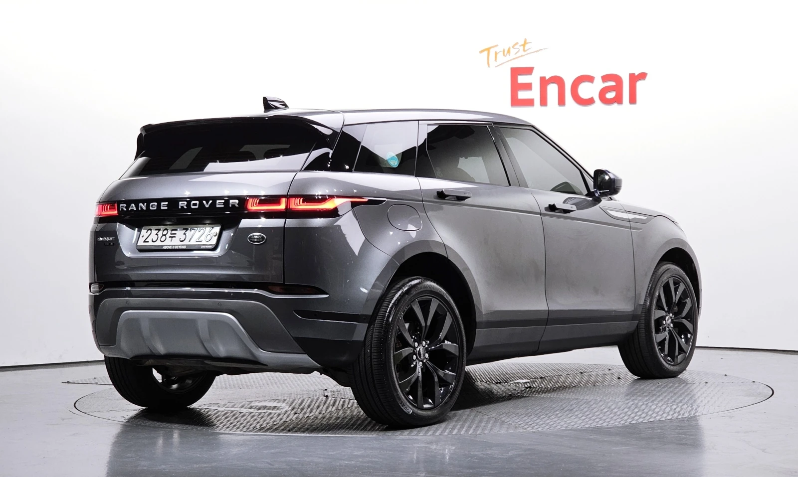 Land Rover Range Rover Evoque D180 SE, снимка 2 - Автомобили и джипове - 55368908
