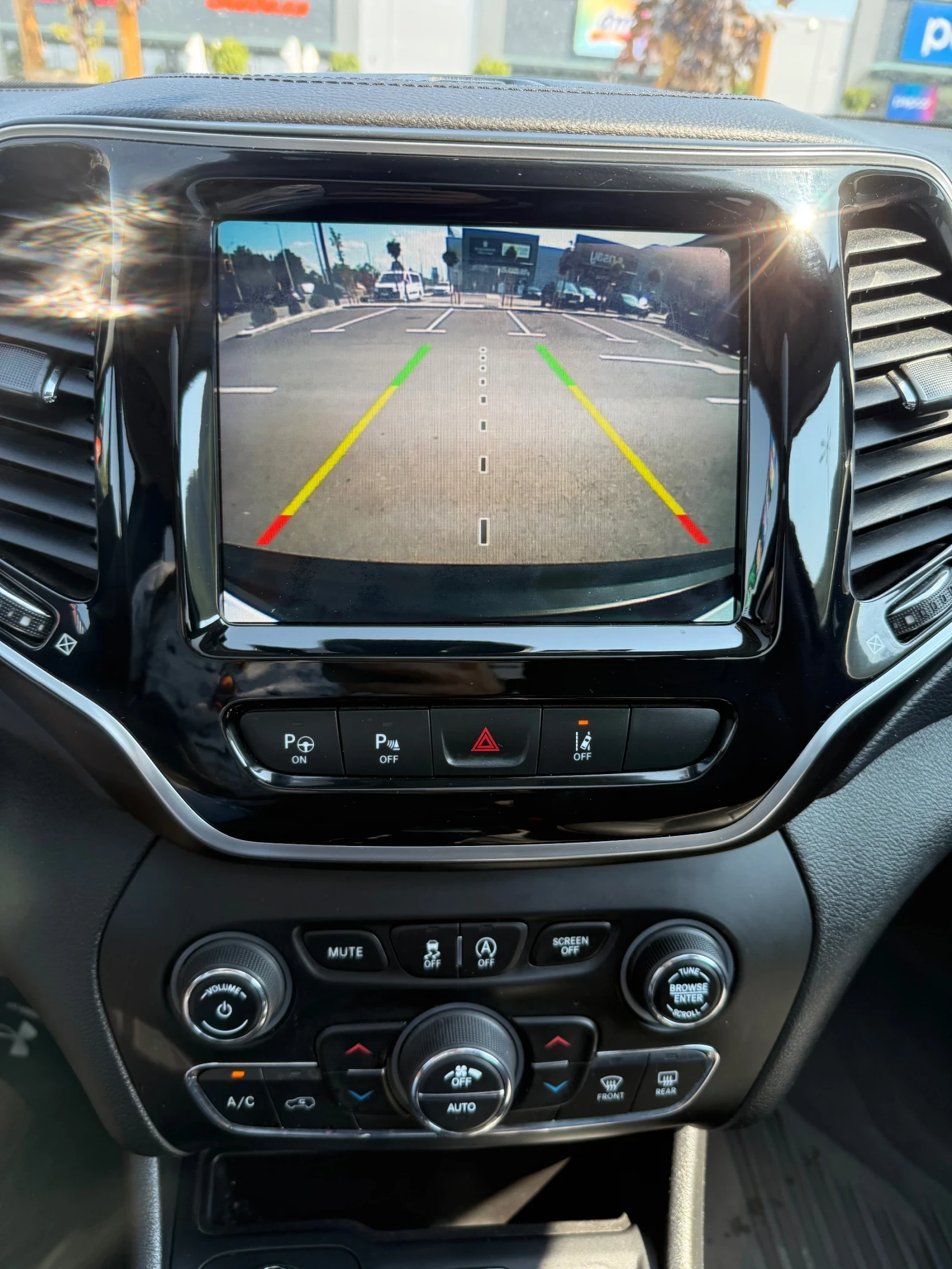 Jeep Cherokee 3.2 V6 271hp. AWD Limited | Mobile.bg � ����������� 10