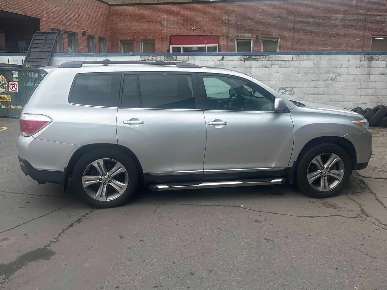 Toyota Highlander * 4WD 4dr* АВТОКРЕДИТ БЕЗ ПЪРВОНАЧАЛНА ВНОСКА* , снимка 3 - Автомобили и джипове - 55735269