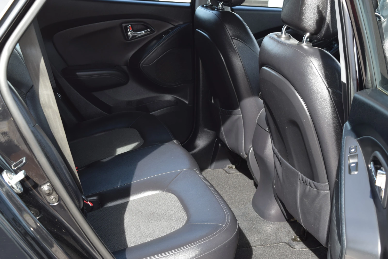 Hyundai IX35 2.0crdi* 136kc* 4x4* ����* ����-CarPlay* ������*  | Mobile.bg � ����������� 13