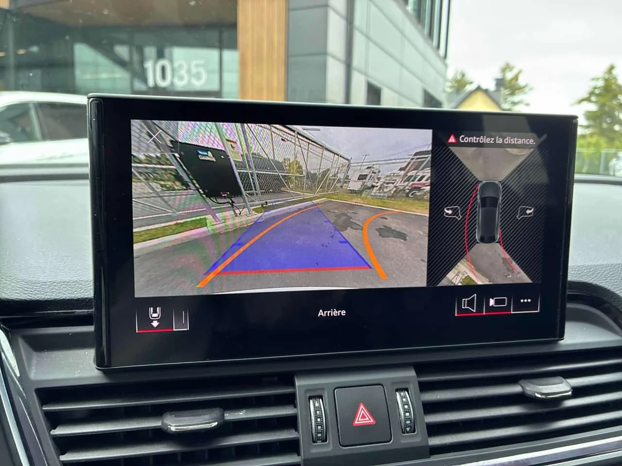 Audi SQ5 Technik / 360 / Dis /B&O / Carfax  | Mobile.bg � ����������� 15