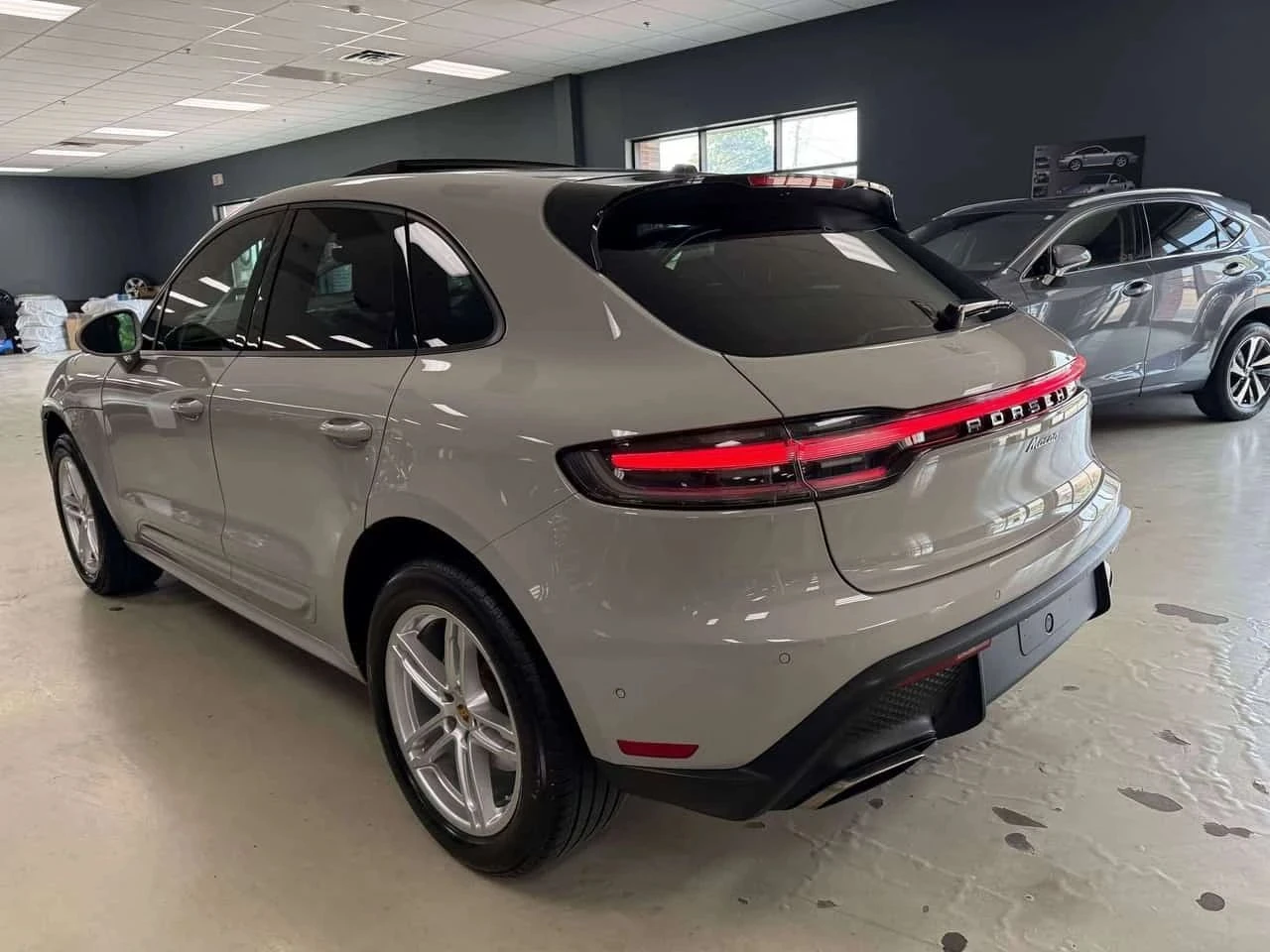 Porsche Macan, снимка 3 - Автомобили и джипове - 56688684