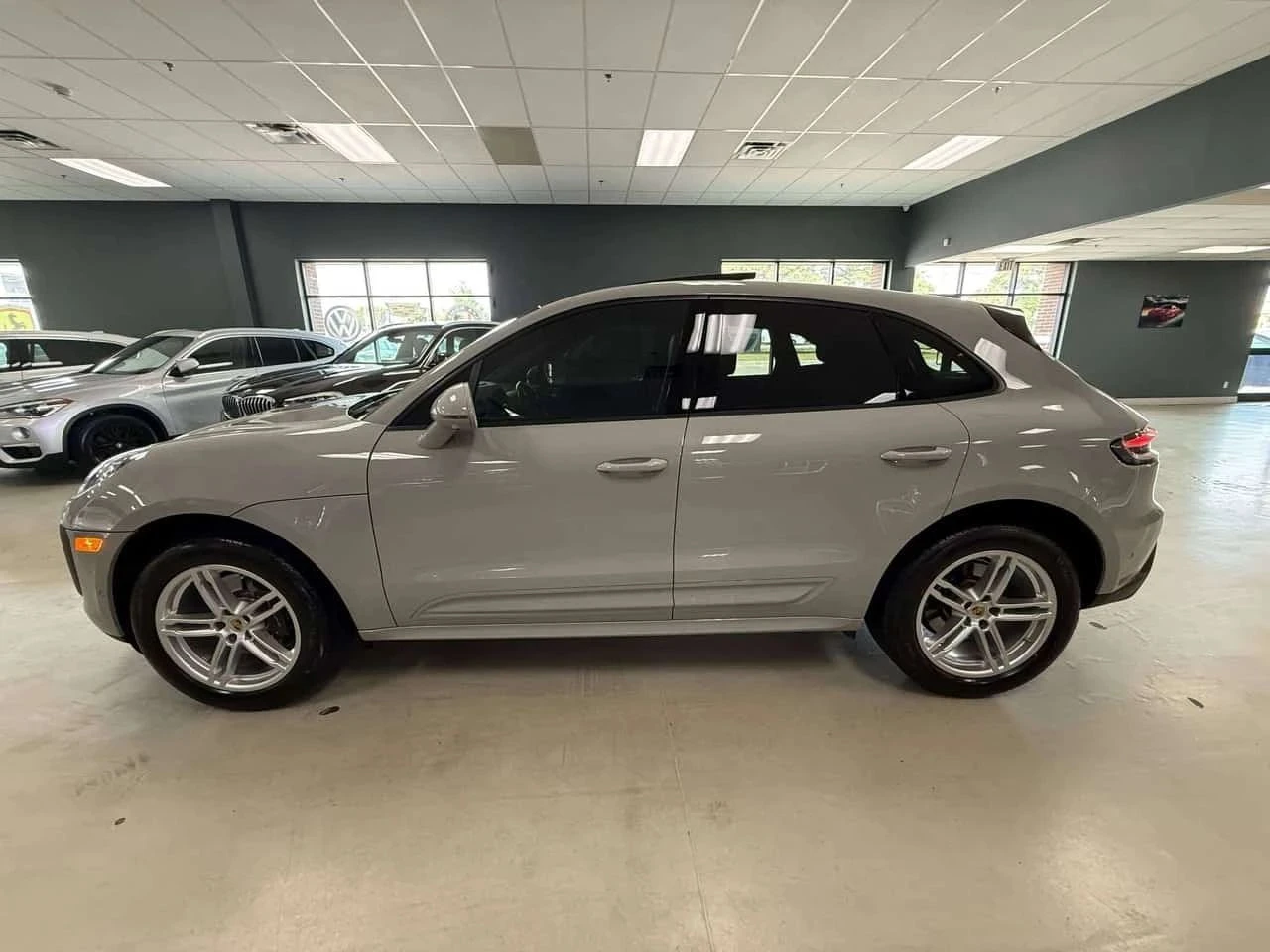 Porsche Macan, снимка 2 - Автомобили и джипове - 56688684