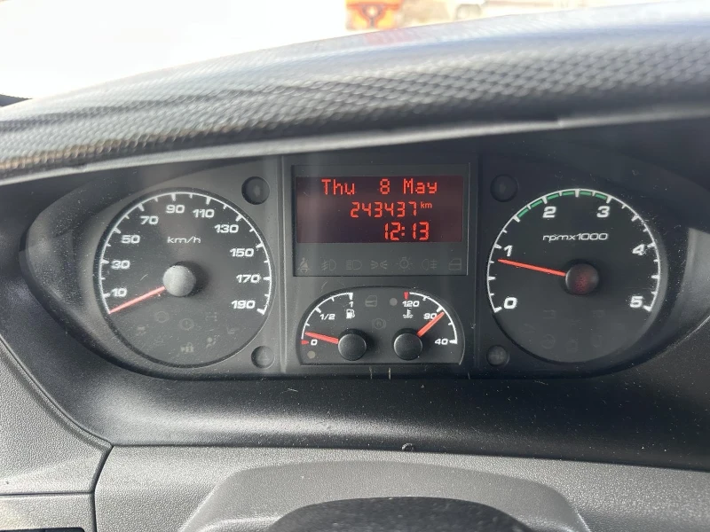 Iveco 35c15 Кран, снимка 15 - Бусове и автобуси - 50207562