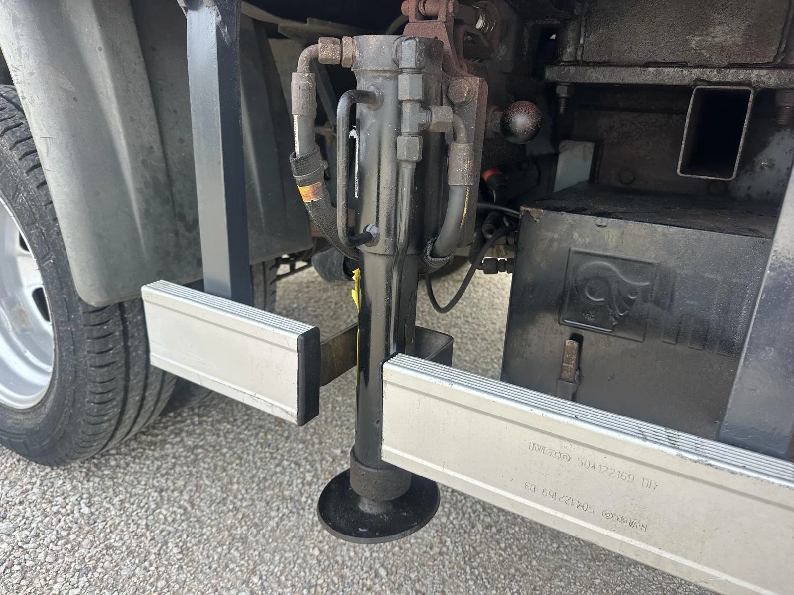 Iveco 35c15 Кран - изображение 10