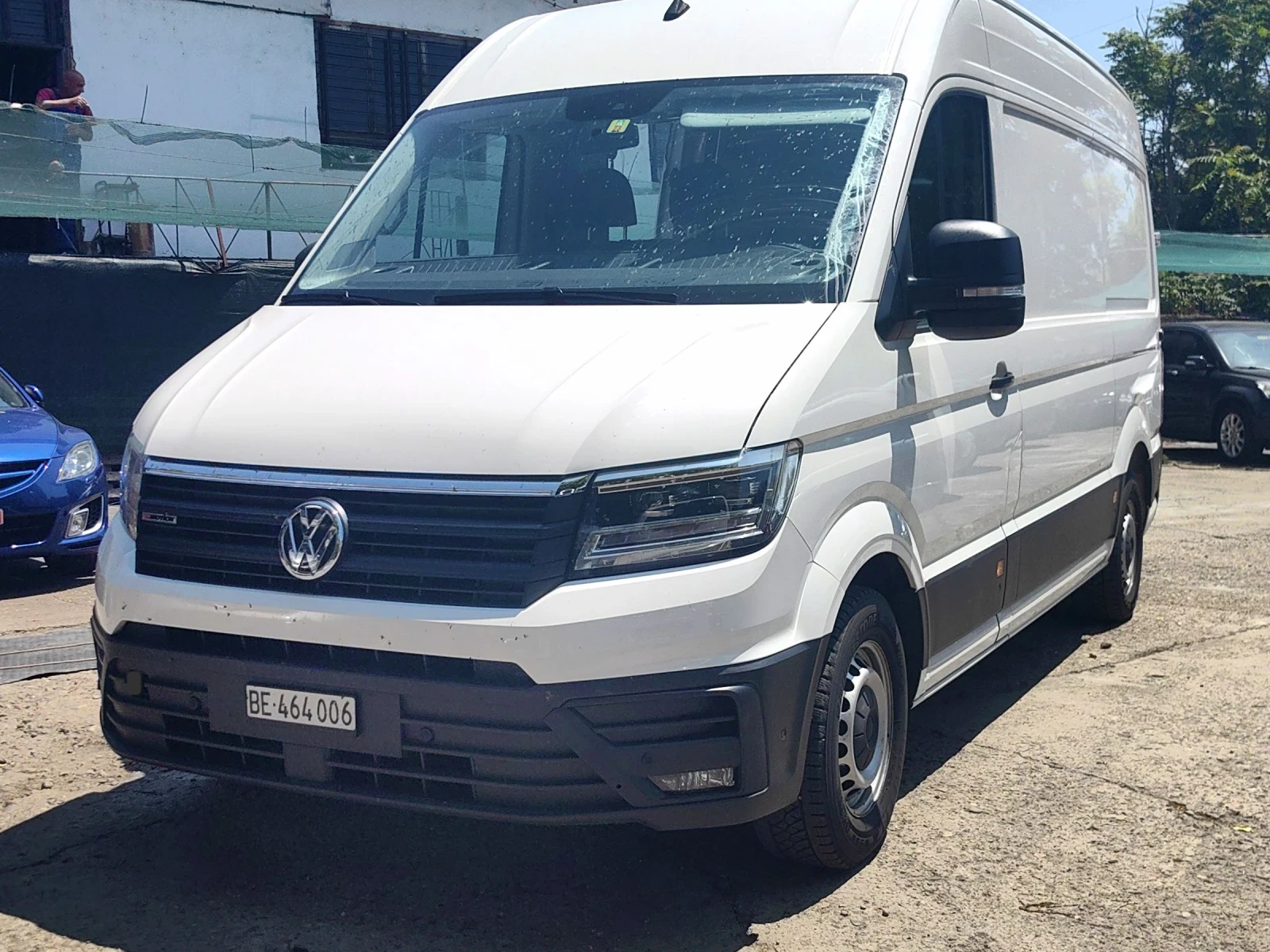 VW Crafter 2.0 TDI! ШВЕЙЦАРИЯ! 4х4!КЕМПЕР! ТОП СЪСТОЯНИЕ!  - изображение 2