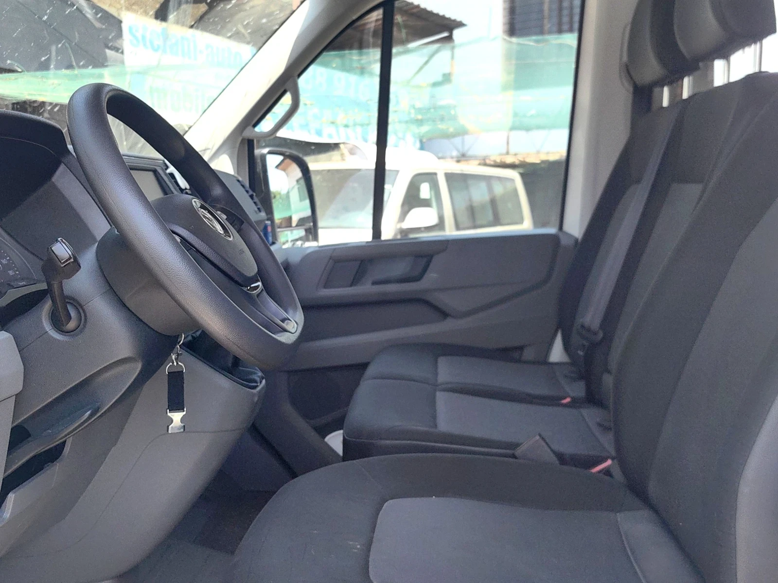 VW Crafter 2.0 TDI! ШВЕЙЦАРИЯ! 4х4!КЕМПЕР! ТОП СЪСТОЯНИЕ!  - изображение 10