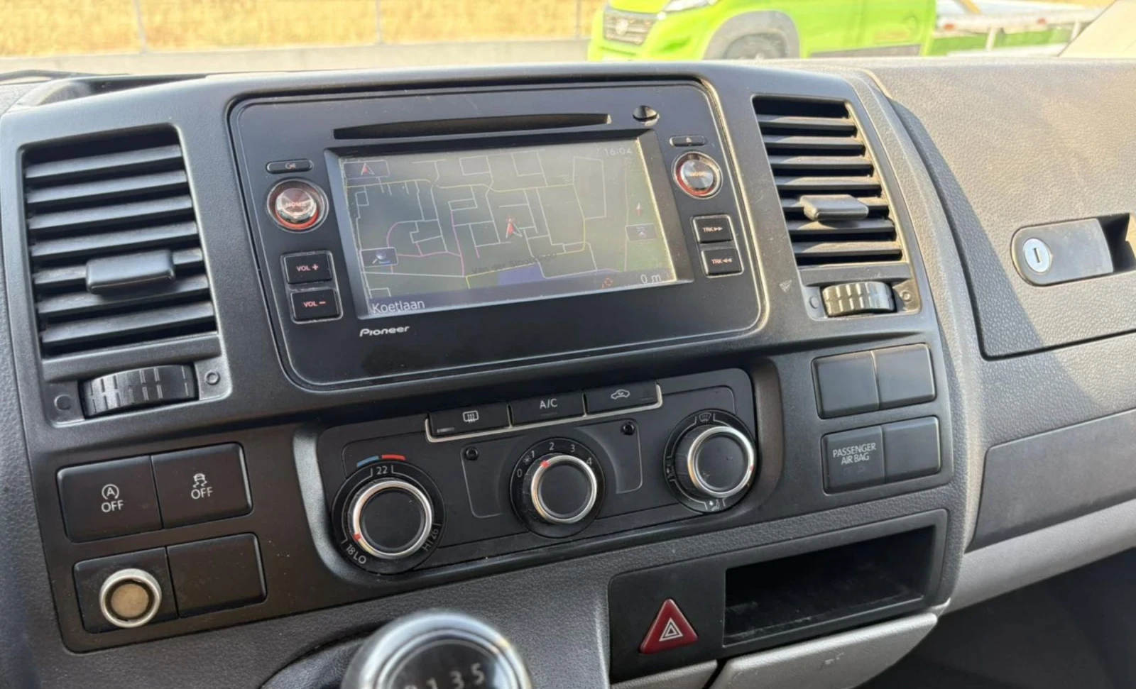VW Transporter 2.0tdi Евро5  - изображение 8