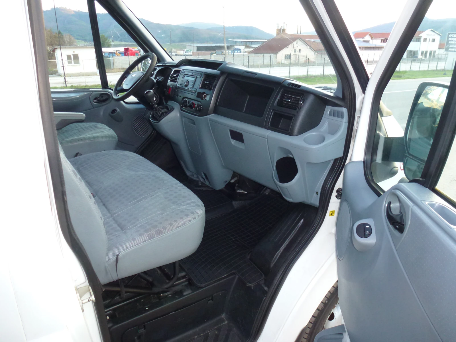 Ford Transit MAXI В-категория, снимка 15 - Бусове и автобуси - 54107194