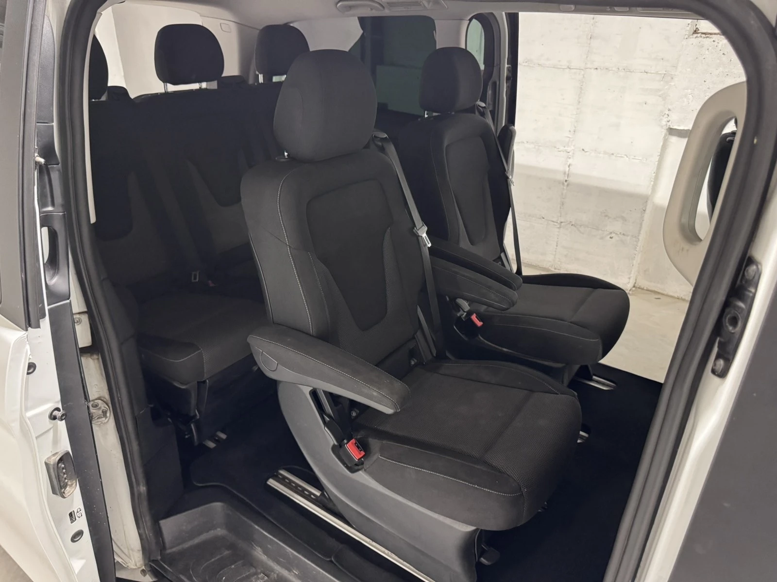 Mercedes-Benz V 250 2.2CDI, 190кс., 4MATIC, LONG, АВТОМАТИК, 2016г., снимка 11 - Бусове и автобуси - 56140693