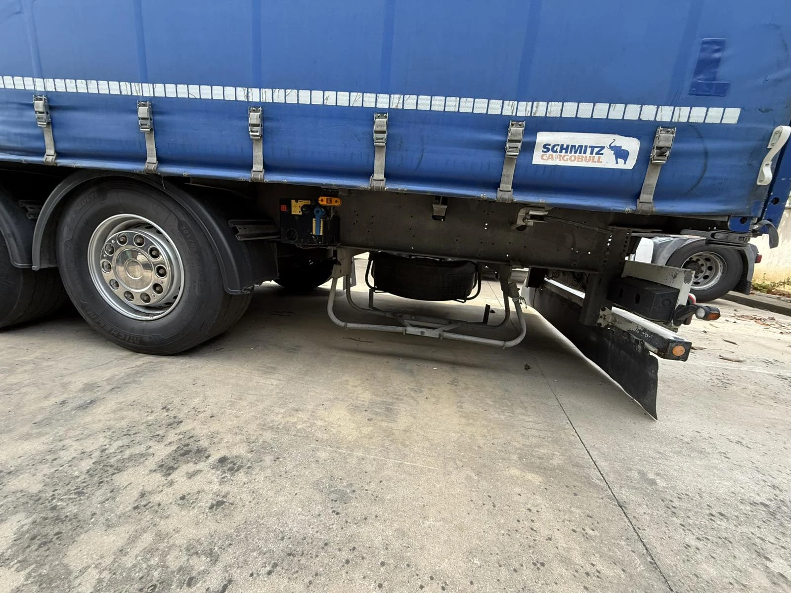  Schmitz | Mobile.bg   6