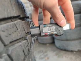 Гуми Зимни 215/70R15, снимка 6