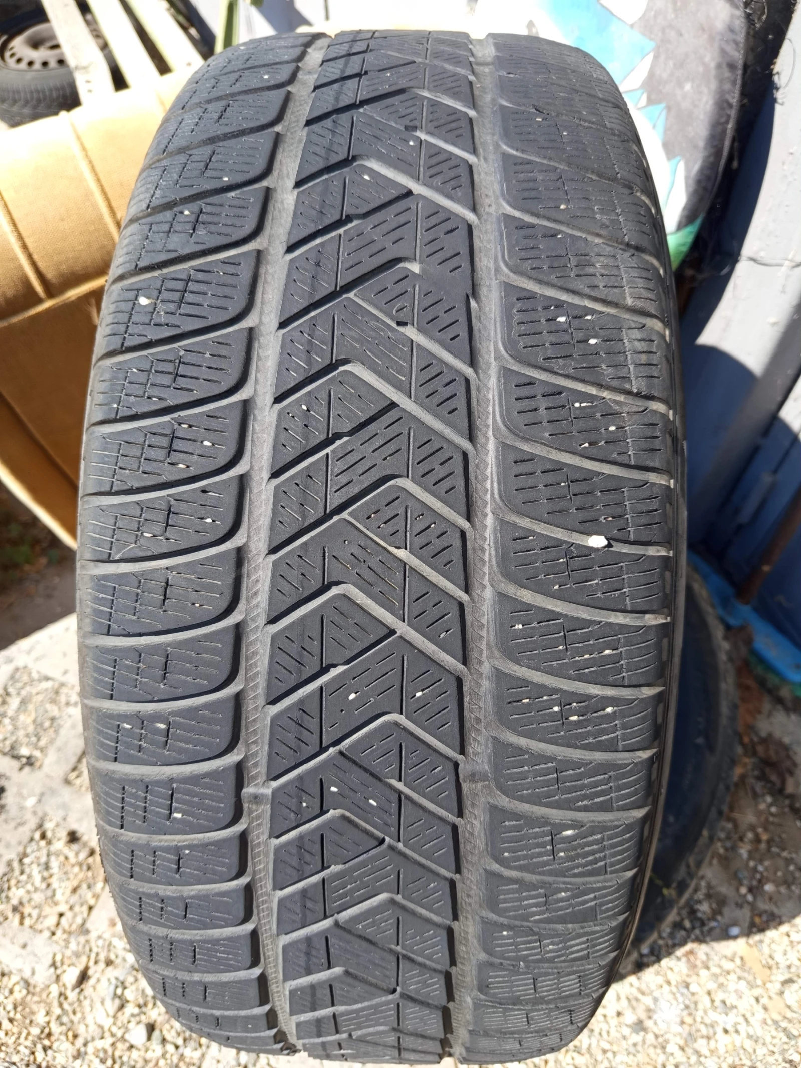 Гуми Зимни 255/50R20