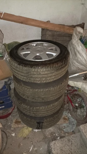 Гуми с джанти Tigar 205/60R15, снимка 3 - Гуми и джанти - 46955737