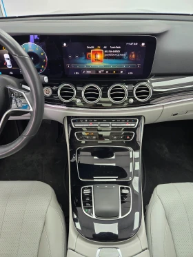 Mercedes-Benz E 350 4MATIC, снимка 11