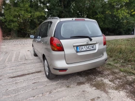 Toyota Corolla verso, снимка 4