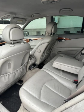 Mercedes-Benz E 220, снимка 10