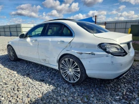 Mercedes-Benz C 300 * CARFAX * ОПЦИЯ ЗА ФИНАНСИРАНЕ, снимка 2