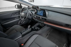Toyota Prius SE + JAMA, снимка 17