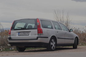 Volvo V70, снимка 3 - Автомобили и джипове - 45121498